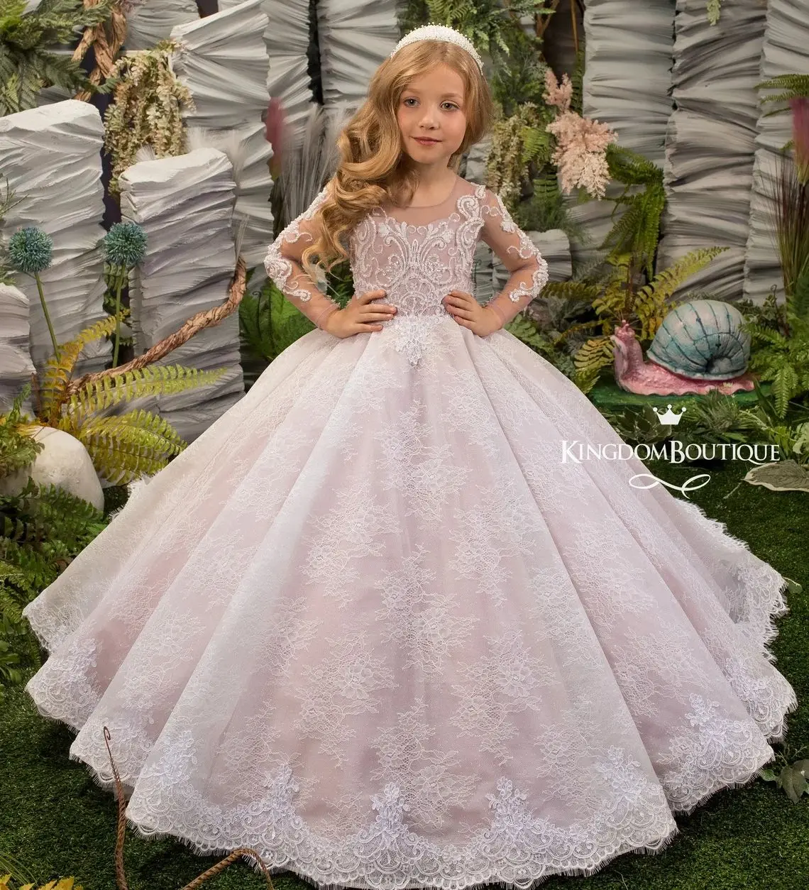 

Blush Pink Flower Girl Dresses For Wedding Long Sleeve Lace Jewel Neck Gilrs Pageant Dress Little Kids First Communion Dress