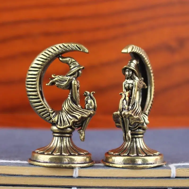 Brass Crescent Moon Witch Cat Statue Retro Gothic Mini Figurine Decor Ornament For Desktop Bedroom Mystical