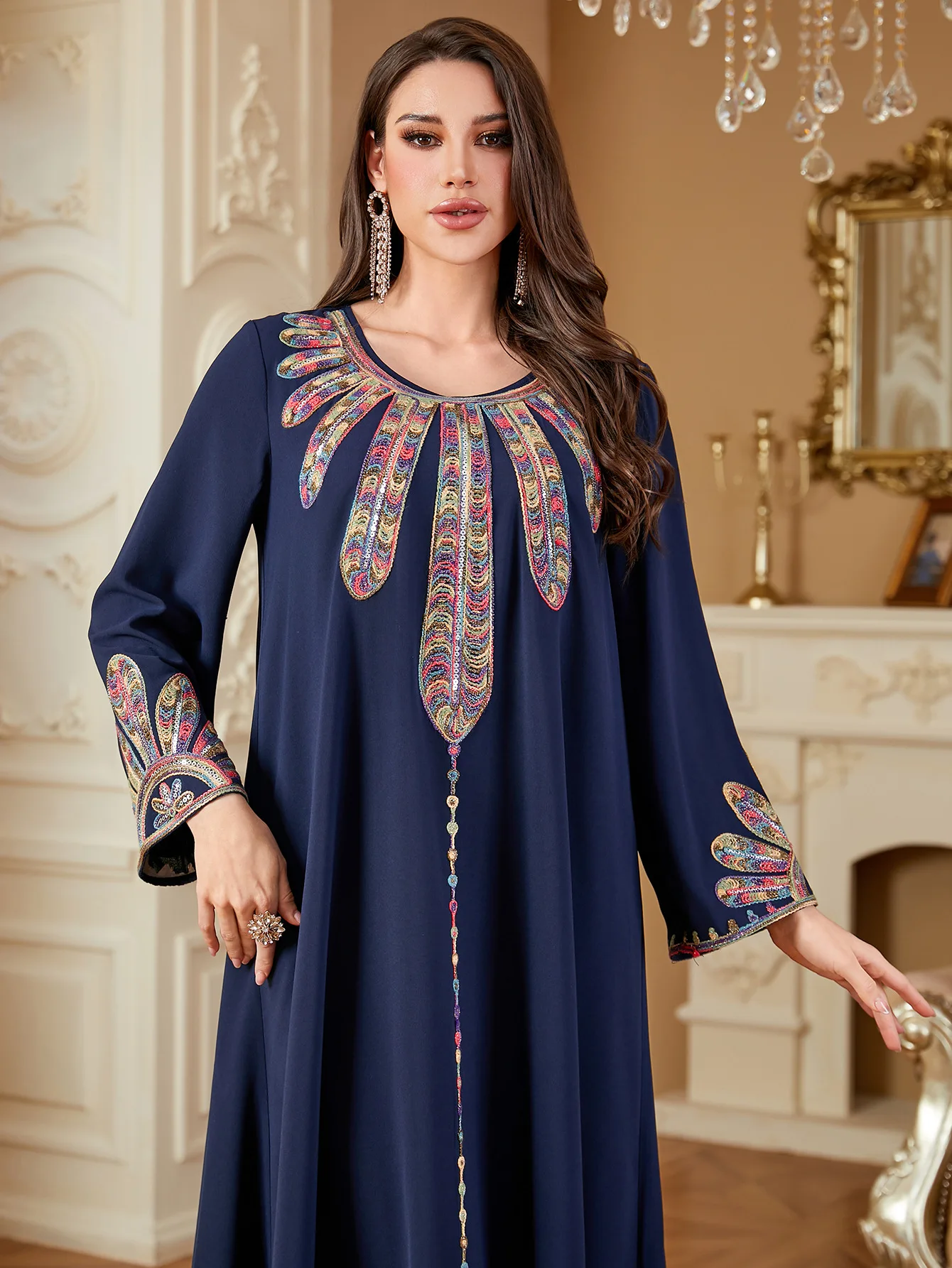 

New Saudi Türkiye Embroidery Robe Women's Elegant Loose Long Sleeve Dress Muslim Islamic Fashion Dress