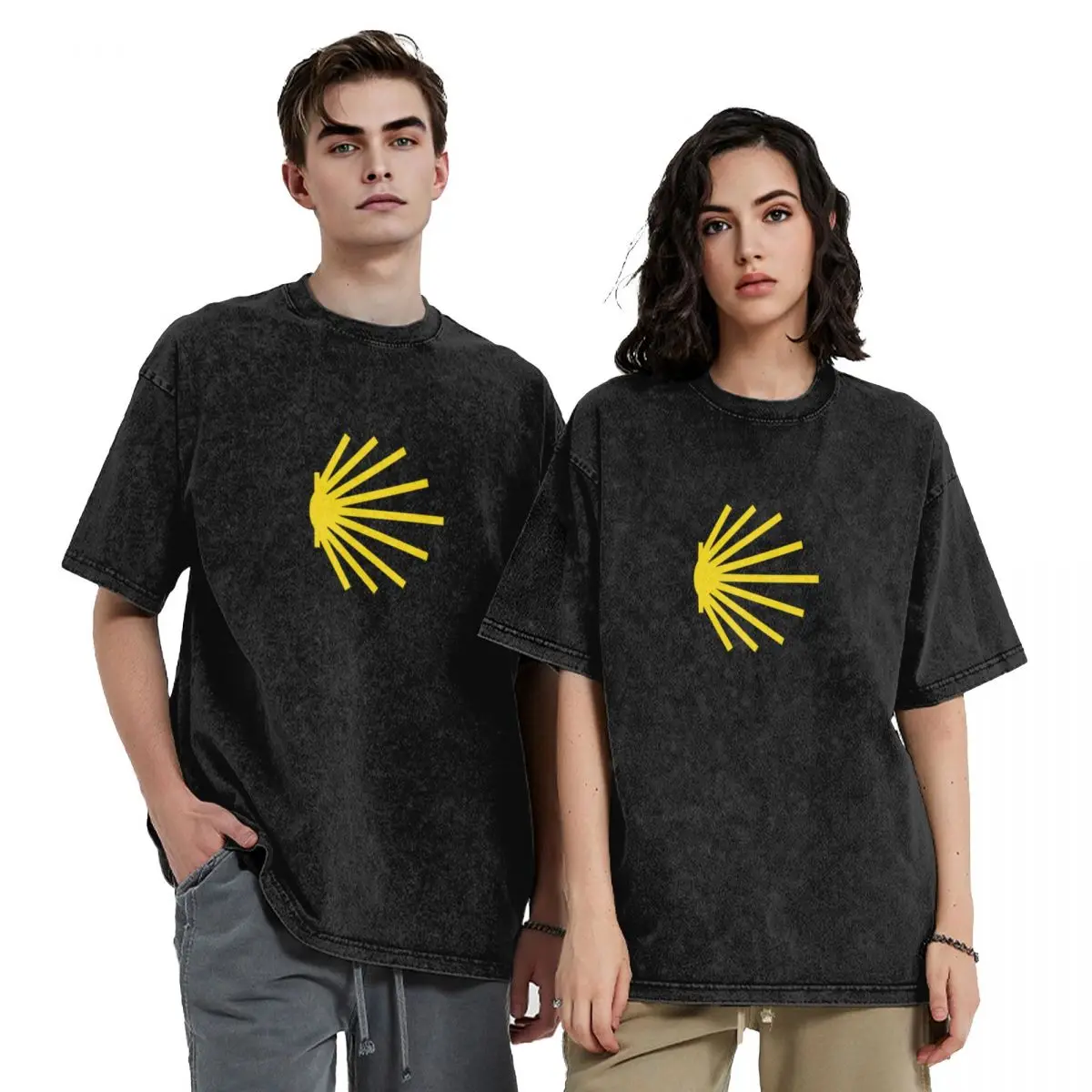 

Camino De Santiago - Yellow Shell Trail Marker T-Shirt Man t-shirt Blouse customs Men's t-shirts