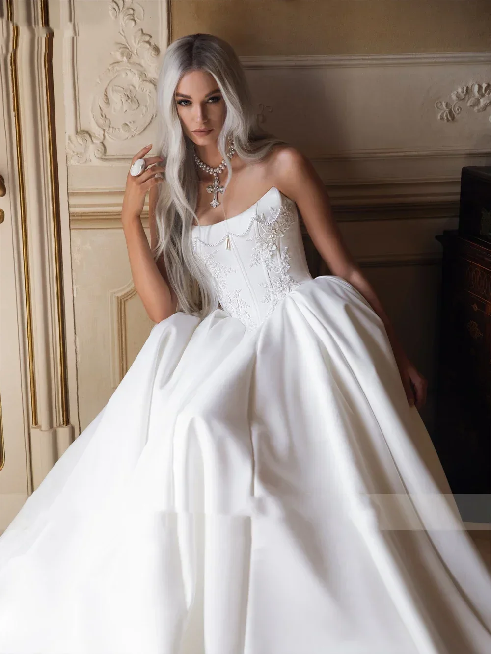 New Arrival Wedding Dress 2026 Strapless Lace Appliques Beaded Pearls A-line Bridal Bride Gowns Vestidos De Noiva