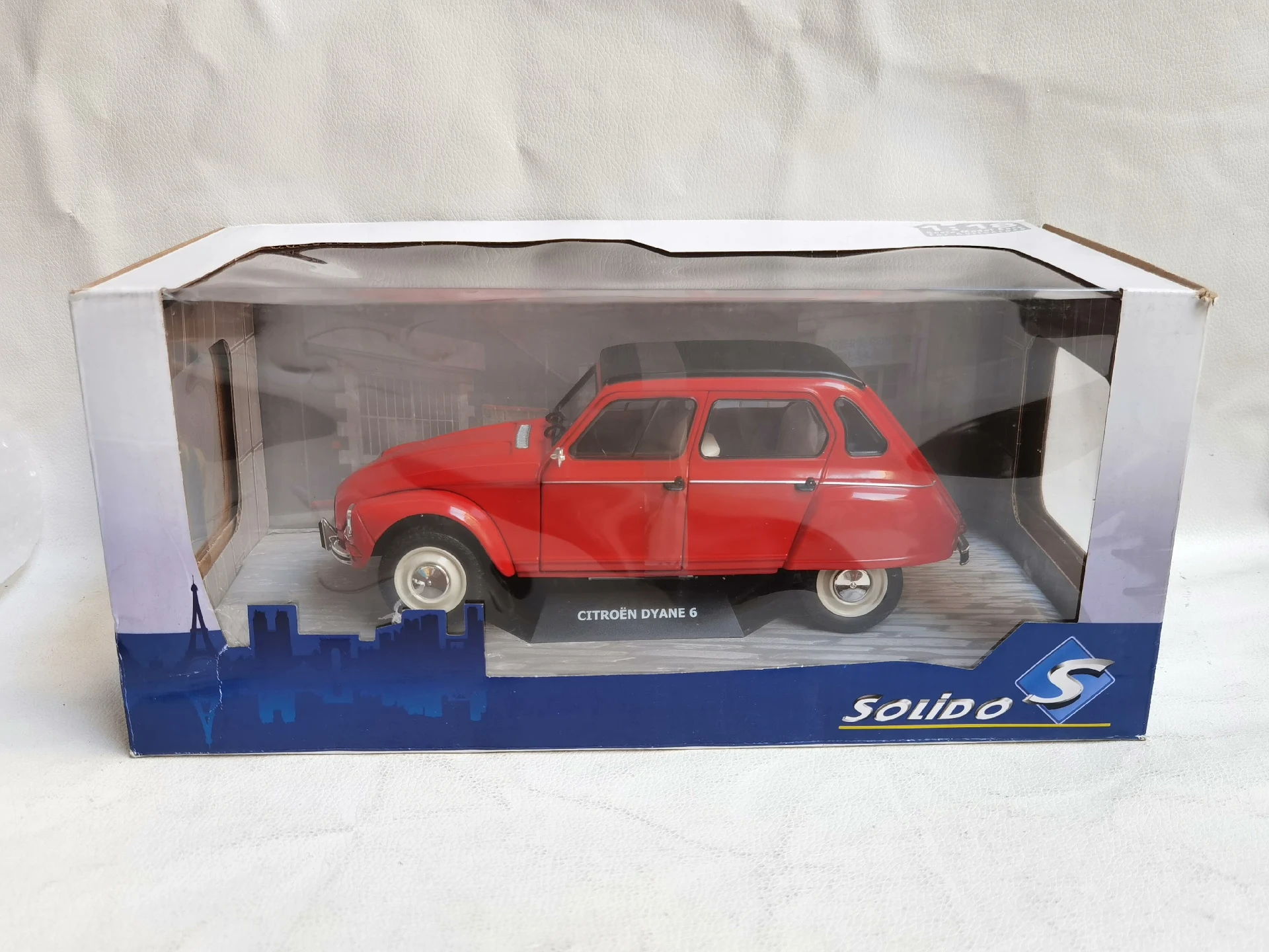 

Diecast SOLIDO 1/18 Scale CITROEN DYANE 6 1968 Q6N1 Alloy Car Model