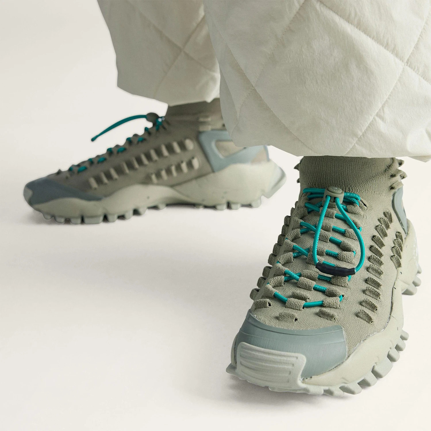 

Adidas Originals SEEULATER 2 Мужские и женские амортизирующие спортивные кроссовки с высоким верхом JR3278