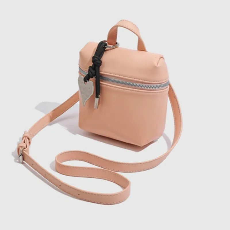 2026 Korean Style Summer New Small Backpack Casual Versatile Mini Mobile Phone Bag Love Pendant Shoulder Crossbody Bag For Women