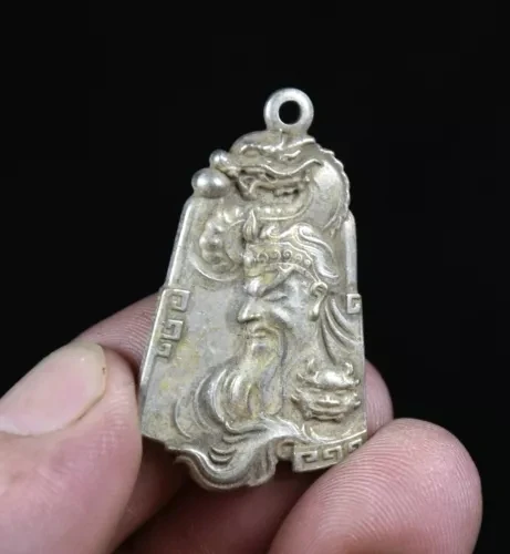 4 cm rare old Chinese Miao silver Feng shui Guan Gong Yulong necklace pendant