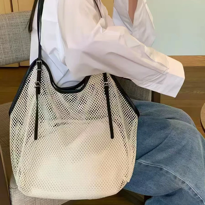 Neue Sommer-Mesh-Tragetasche, Große Kapazität Nischen-Mode-Schultertasche, Strand-Reise-Pendler-Fitness Ausgehöhlte Einkaufstasche – Detail 7