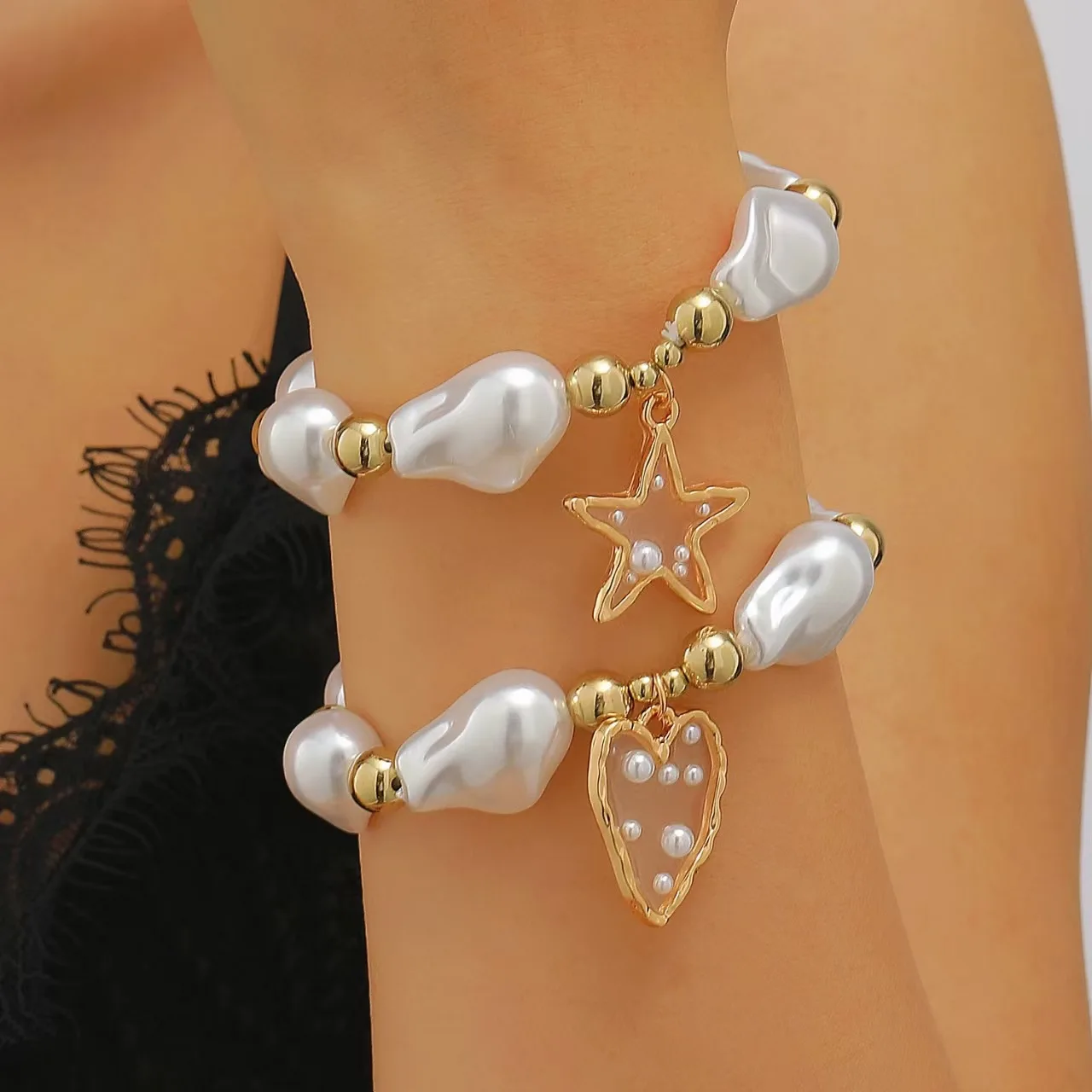 

2025 New Baroque Star Heart Imitation Pearl Bead Bracelet Women's Jewelry 18K Gold Plated Elastic Trendy Bracelet Party Gifts
