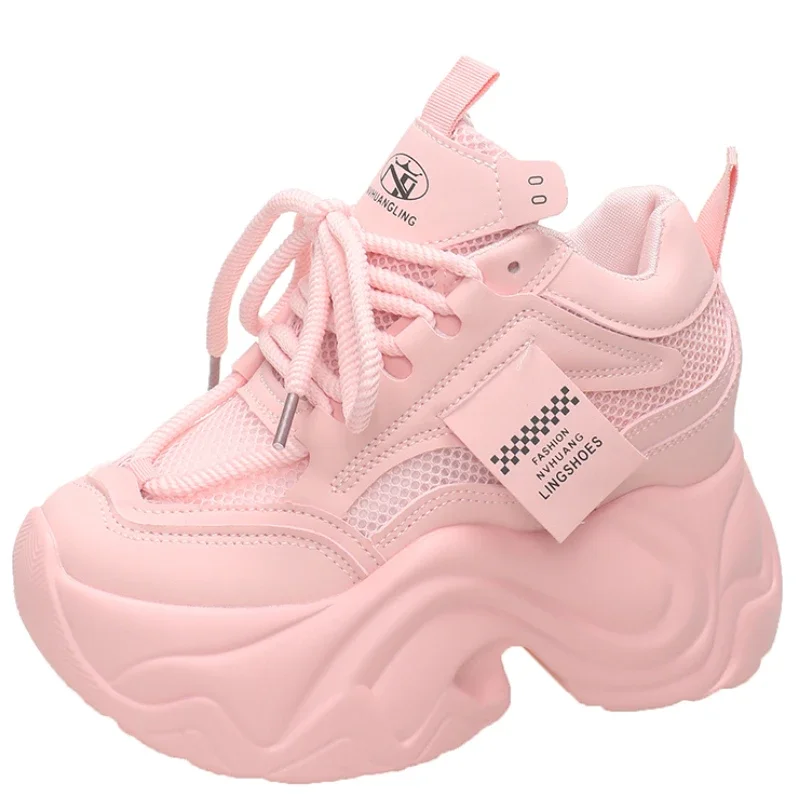 

2025 женские кроссовки на высокой платформе, новые летние кожаные туфли на танкетке 9,5 см, кожаные туфли на толстой подошве, осенние кроссовки с дышащей сеткой на массивном каблуке