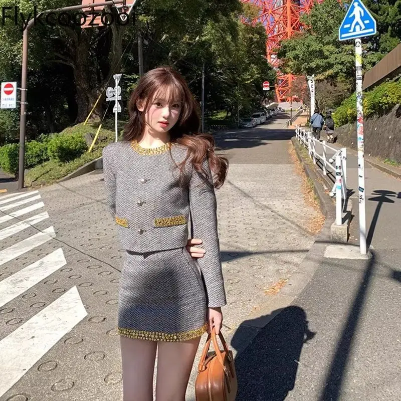 Winter Temperament High-grade Elegant Coat Half Skirt Two-piece Round Neck Fashion Wear Tweed Suit Skirt Female