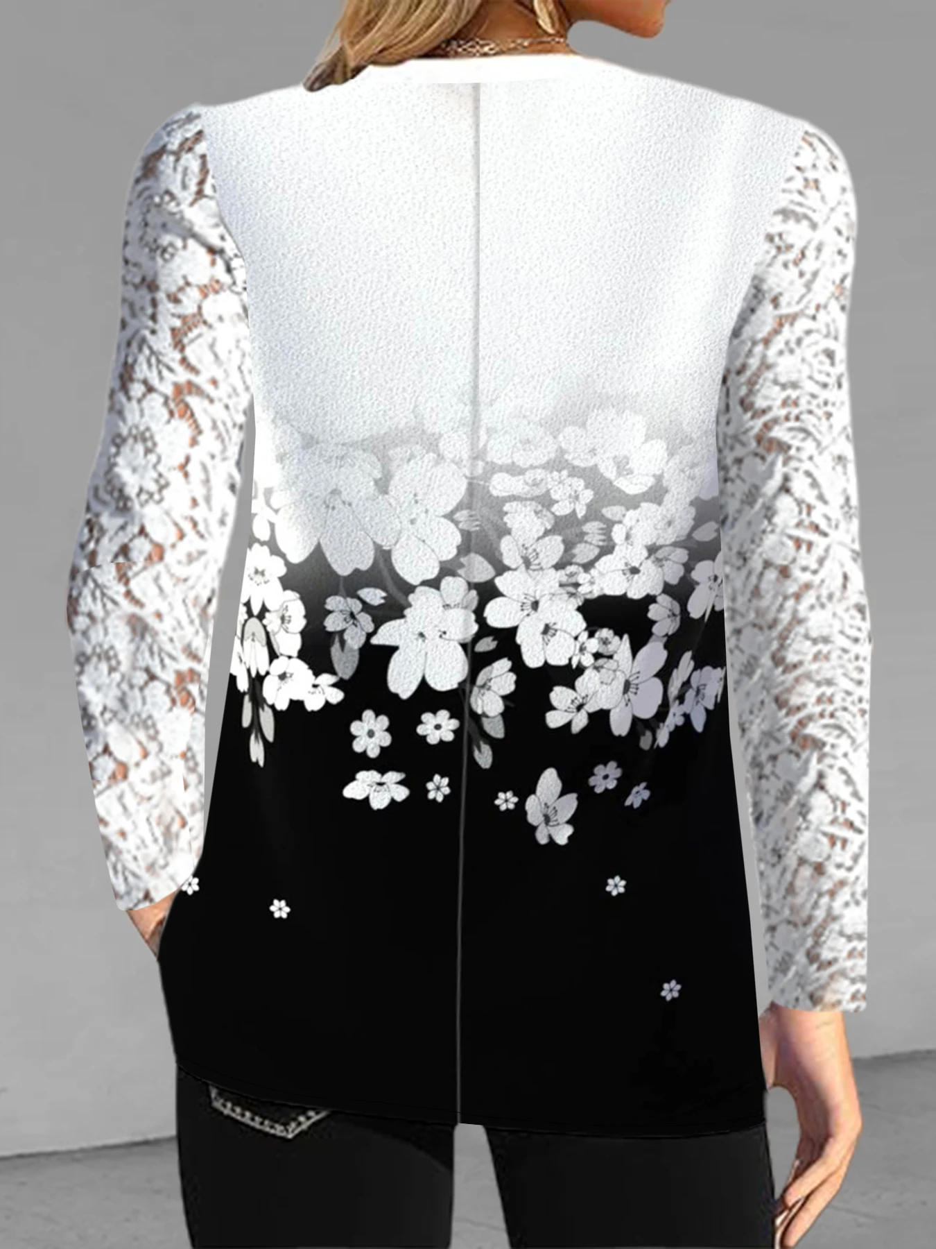 Women Fashion Floral Printed Blouses Shirts Casual V Neck Full Long Sleeve Shirts Tops Ladies Patcchwork Lace Shirt