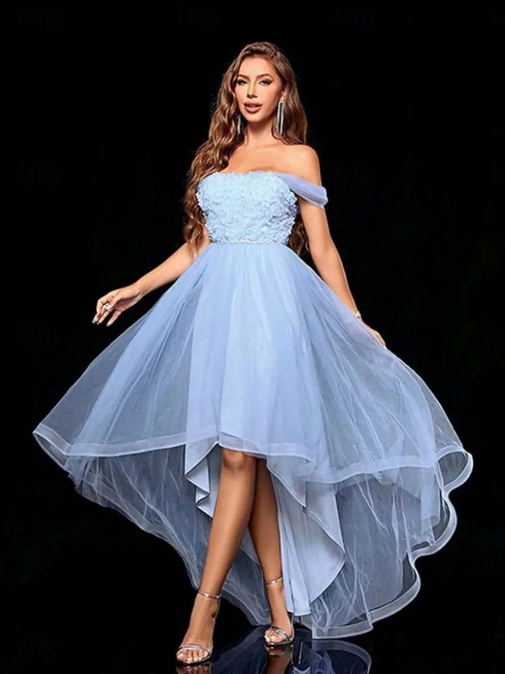 Strapless A-Line Co…