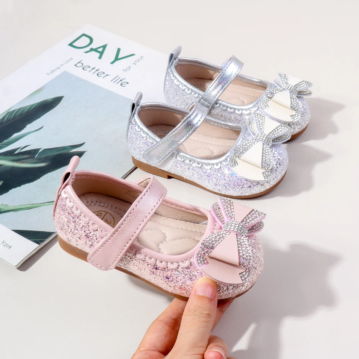 2025 Spring 0-3Y Baby Casual Shoes PU Leather Crystal Sequin All Season Outdoor Shoes For Girls Anti-slip Breathable Design