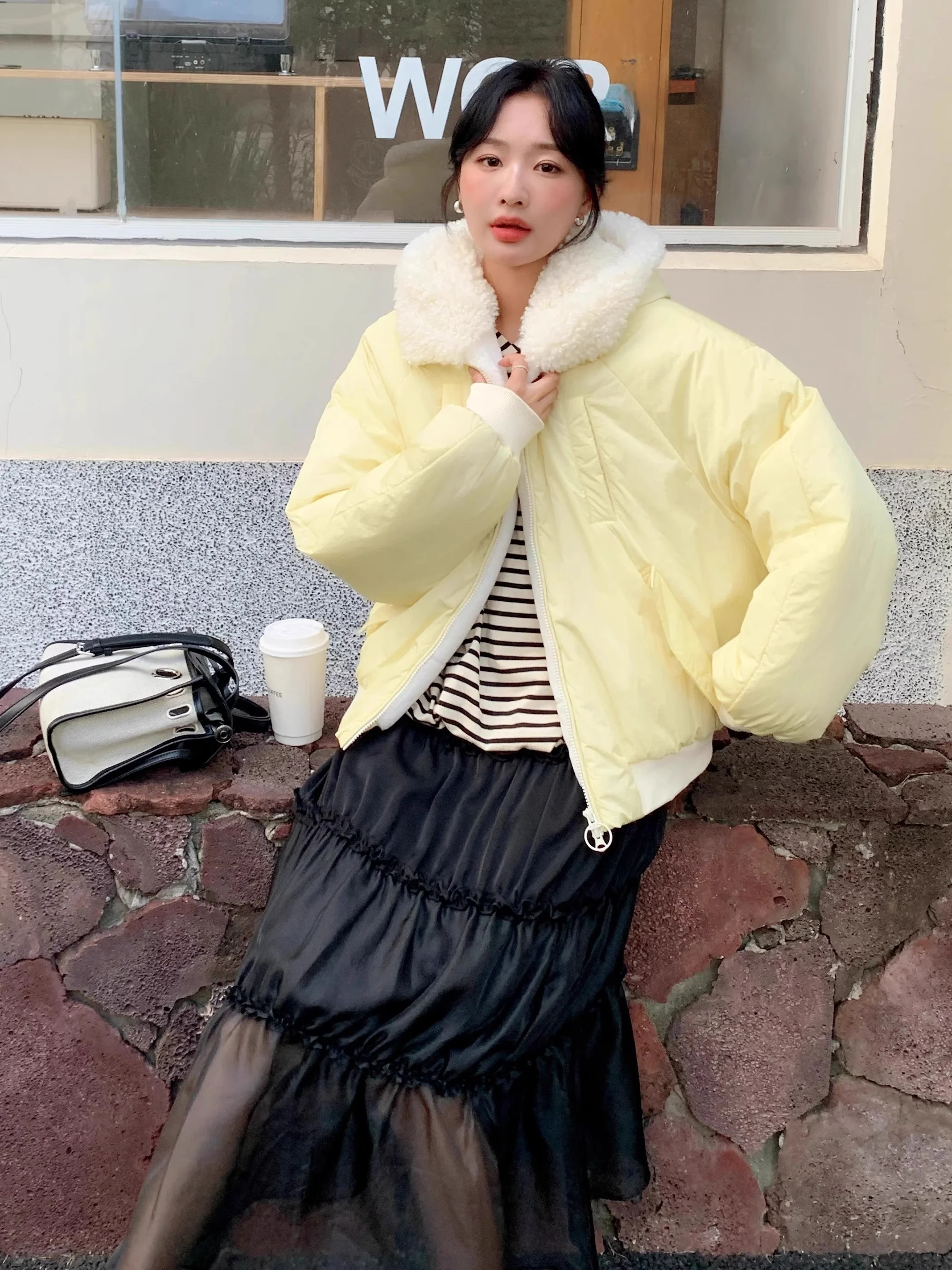 

Новинка: Теплая пуховая куртка-пилот с капюшоном, желтая, хлопковая, с меховой отделкой, для повседневной носки, длинная, на молнии, женская...