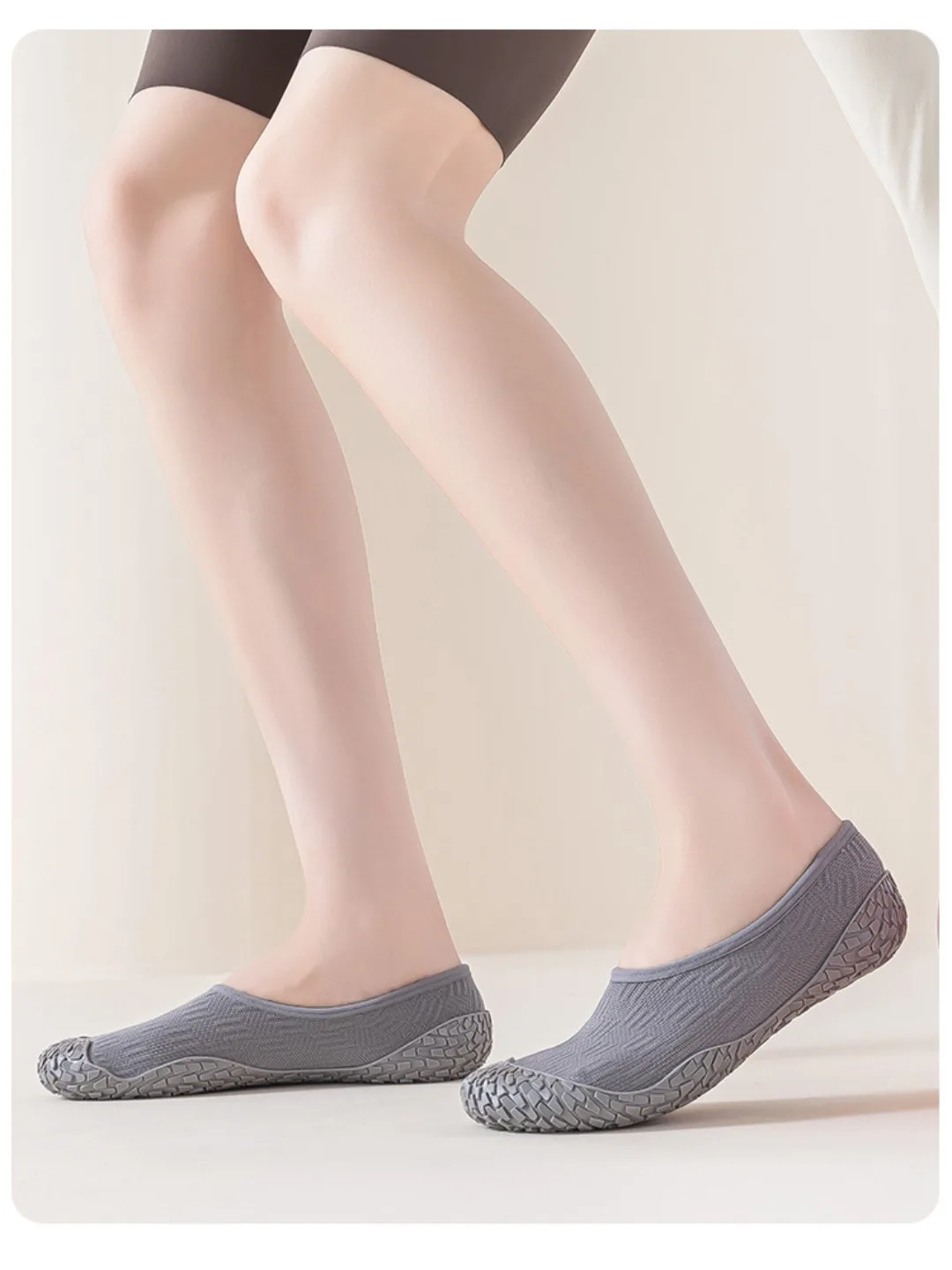 

Тренировочная обувь для фитнеса в помещении, спортивная обувь для женщин, для домашнего использования, мягкая подошва, легкая обувь для домашнего использования, аэробика, скакалка, обувь для йоги