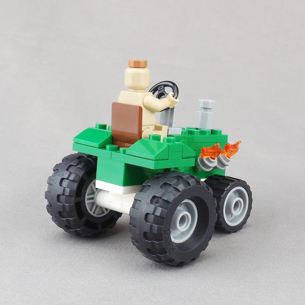 Mini modelo de trator de transporte, blocos de construção, montagem de veículo verde, equipamento de cena, peças de partículas pequenas, brinquedo