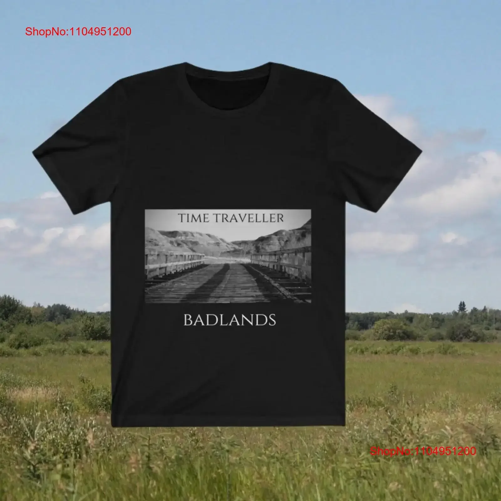 تي شيرت Badlands Time Traveler تي شيرت عتيق مغسول للجنسين قابل للتنفس كاجوال أنيق وناعم ومتعدد الاستخدامات