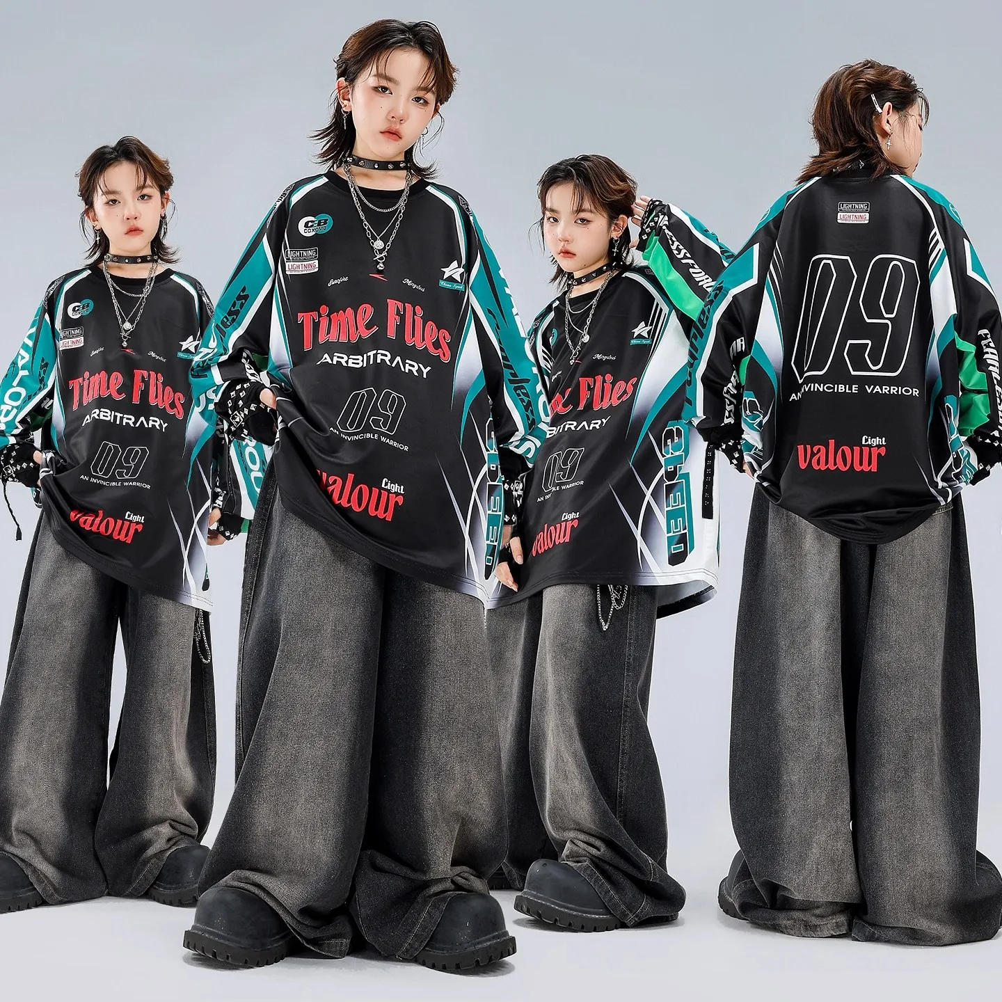 

2025 зимняя крутая модная одежда для мальчиков, верхние джинсы, костюмы для джазовых танцев в стиле хип-хоп, детская одежда для уличных танцев, одежда DQL12047