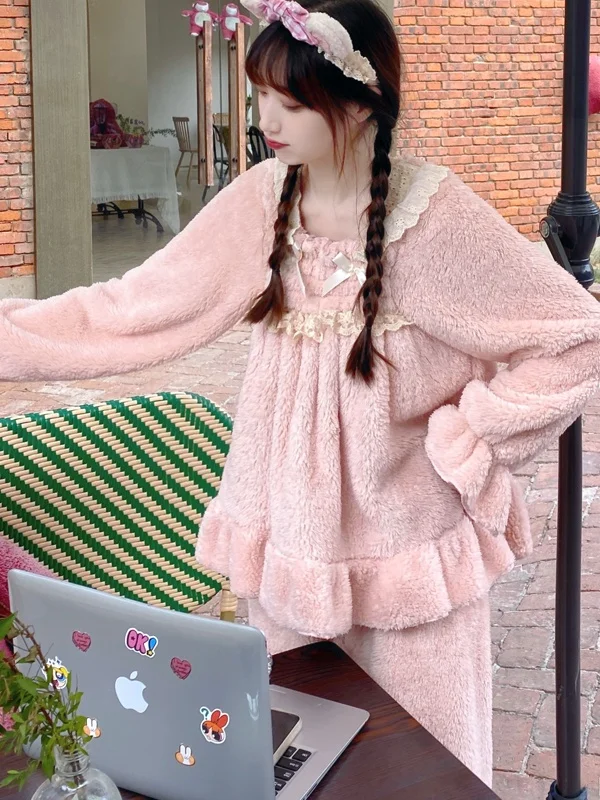 Winter Coral Fce Spwear Women\'s Cute Lace Long Sve Thi Plu Home Clothes Sweet Sle Loose Fit Comfortable Soft