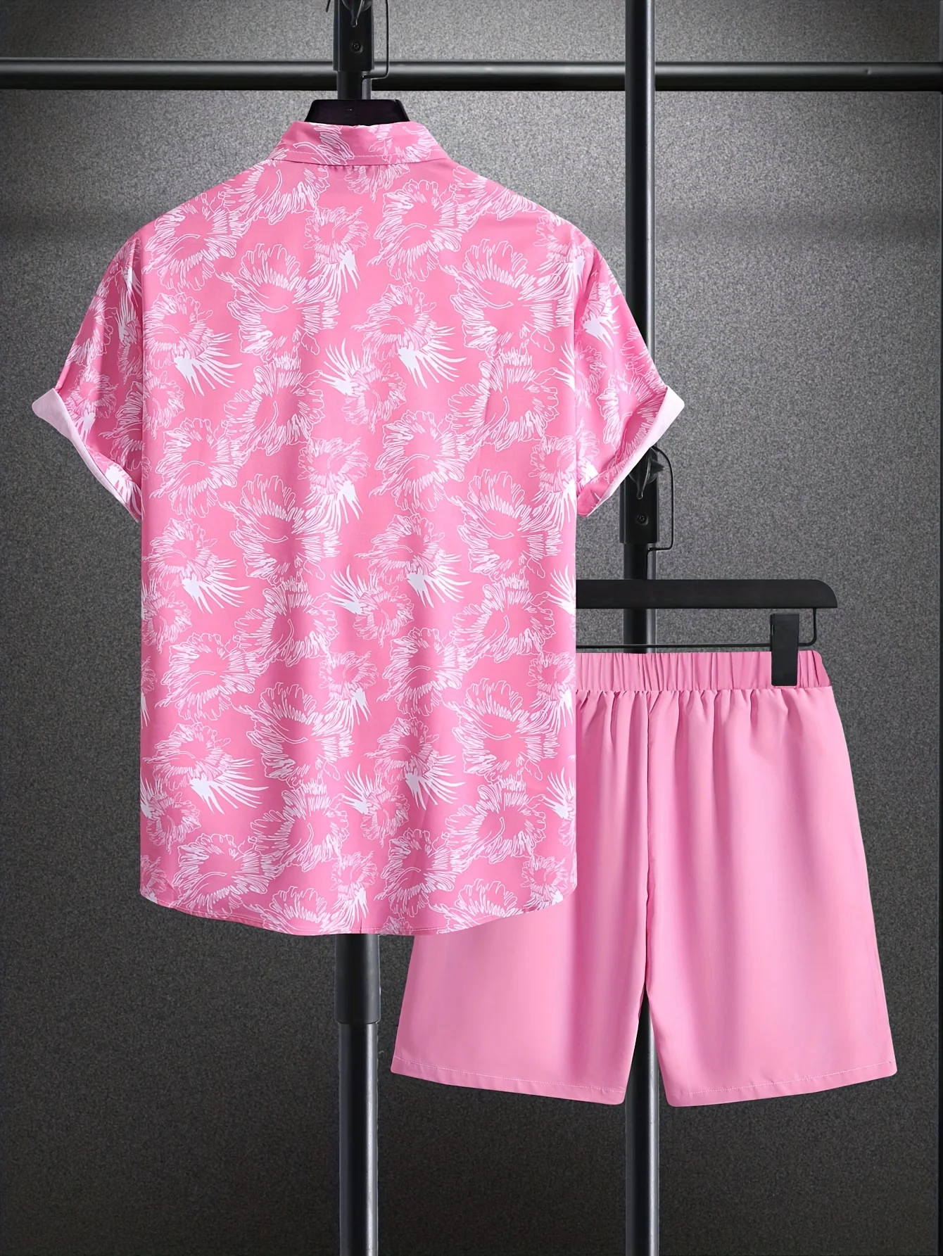 Men\'s Summer Casual Beach Shirt Set Short Sleeve Hawaiian Style Pink Shirt Shorts Drawstring Design Fashionable Men\'s Clothing