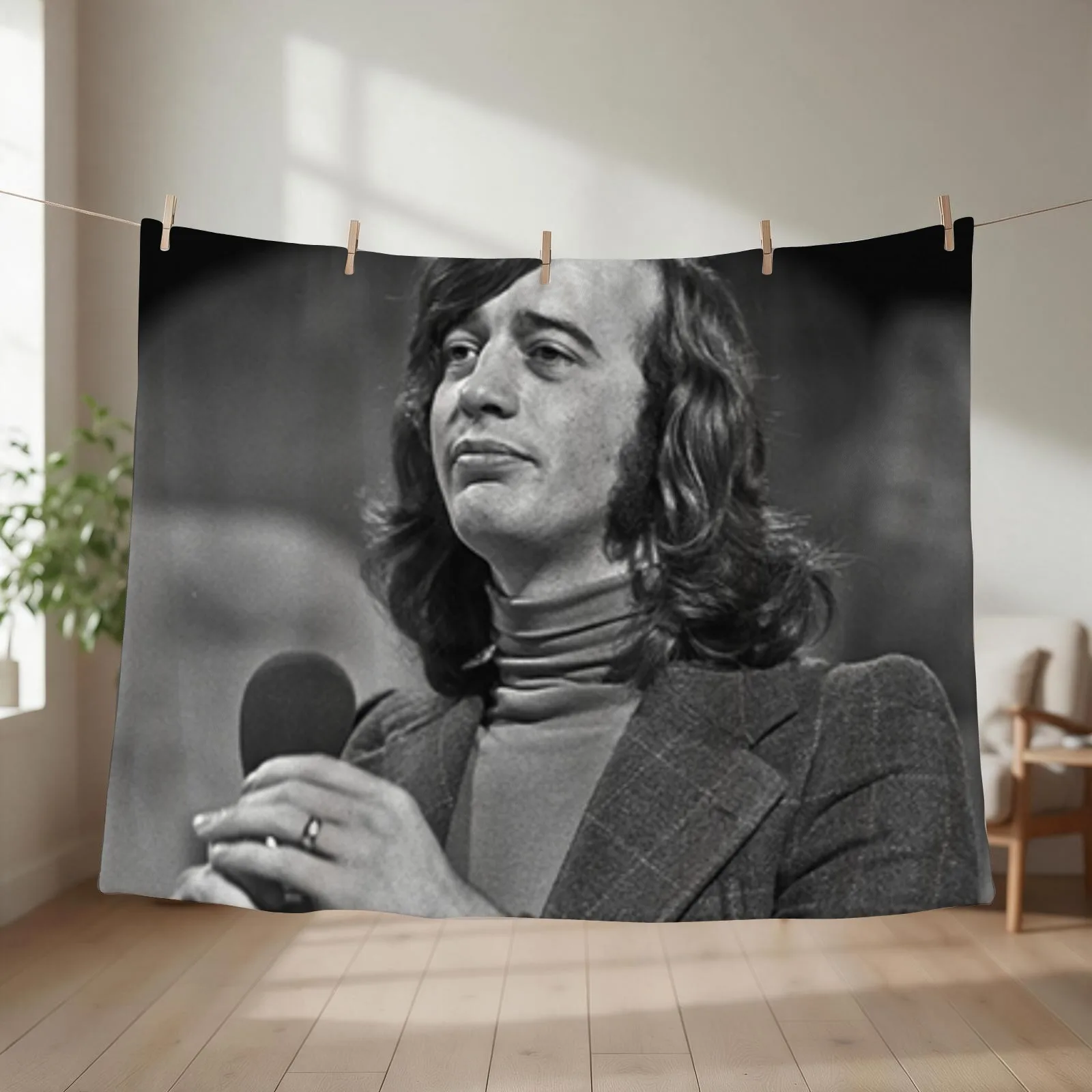 Robin Gibb Throw Blanket couch cozy soft plush fuzzy picnic outdoor blanket
