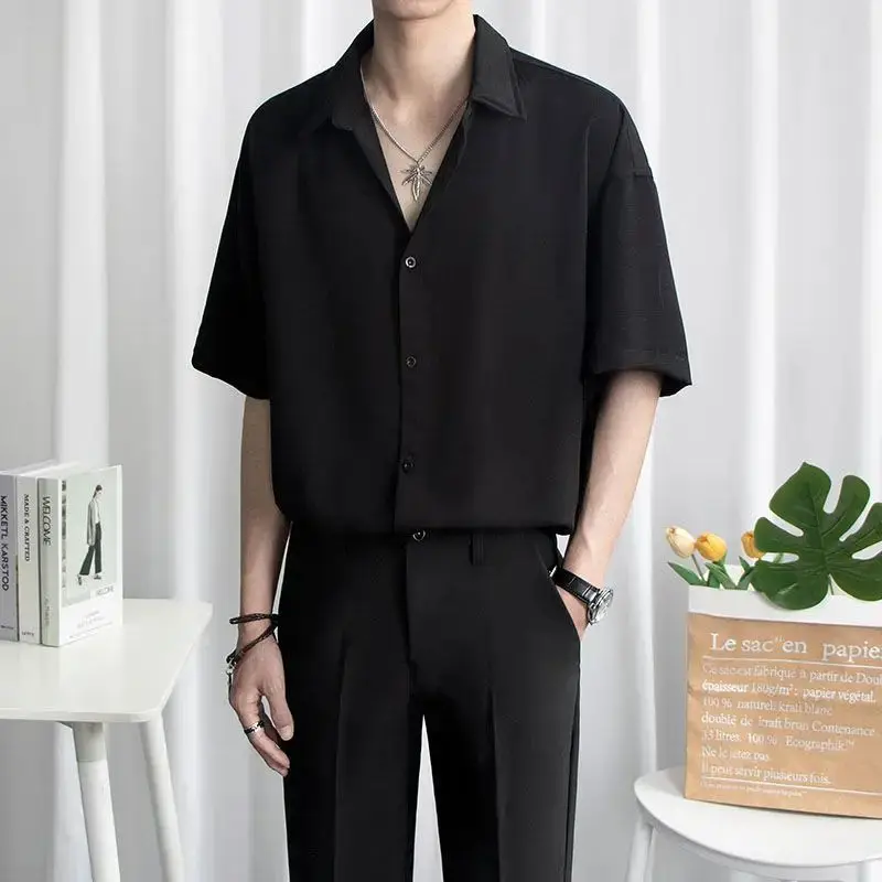 

Men's Ice Silk irt Thin Faion Summer ort Sve Thiened Autumn Special Wide Fit Ne Clothing