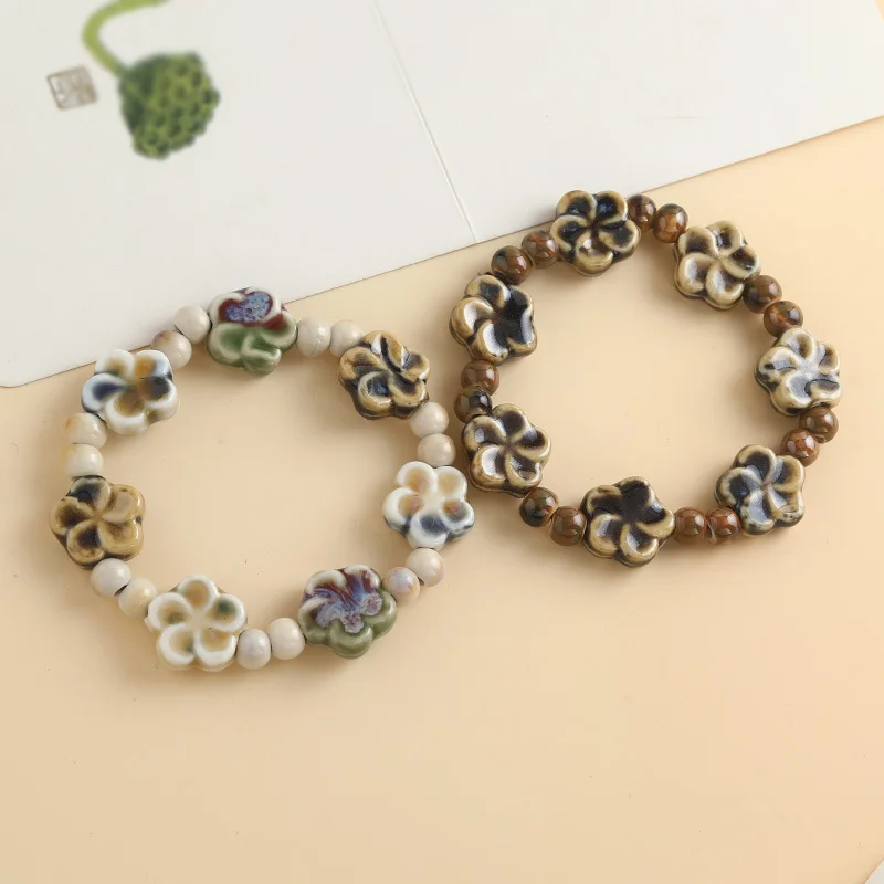 Simple and stylish multicolor star ceramic single-circle stretch bracelet elegant and attracts wealth a lucky gift accessory