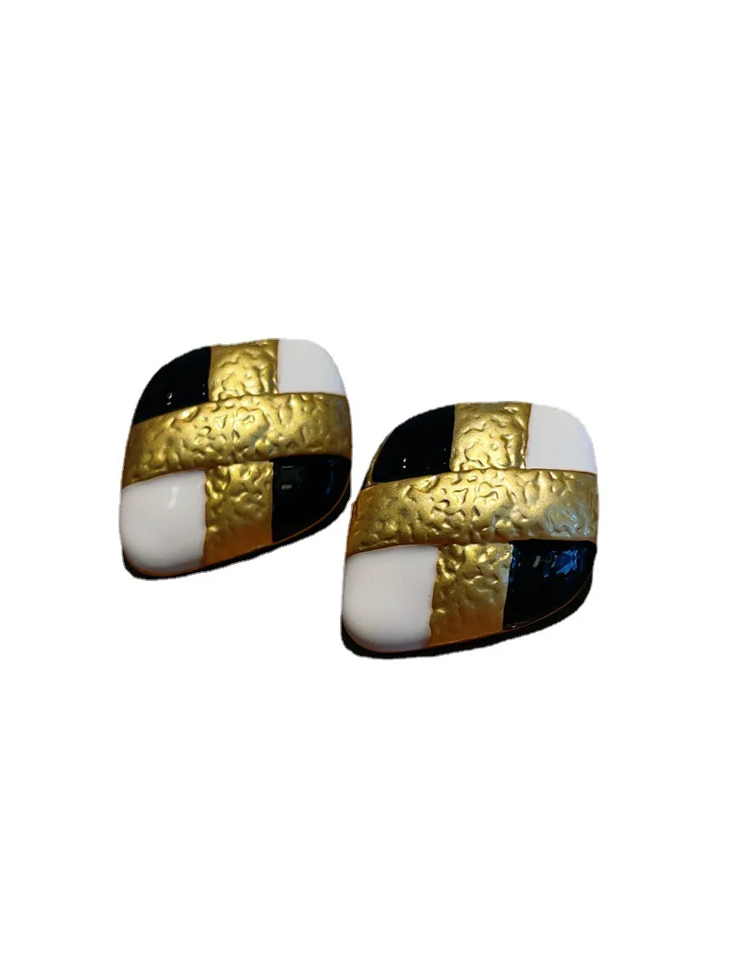 Thumbnail 3 - #68 Ranked K Gold Earrings Picks in 2026