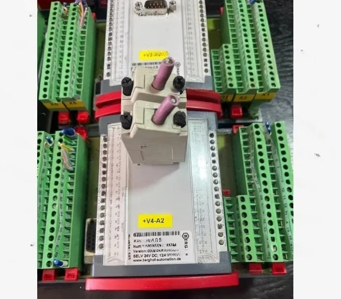 

Used, servo drive RDIO 8/24-0 DC24V. 12A original