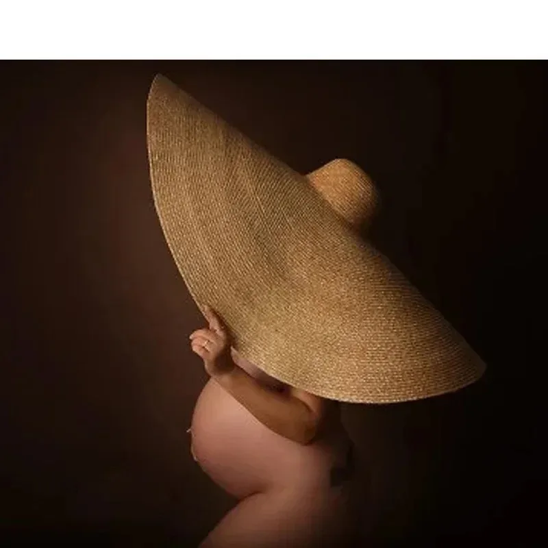 Umstands-Fotoshooting-Set: Übergroßer Floppy-Strohhut und ätherisches Netzkleid – Komplettes Outfit für Schwangerschaftsfotografie-Sessions