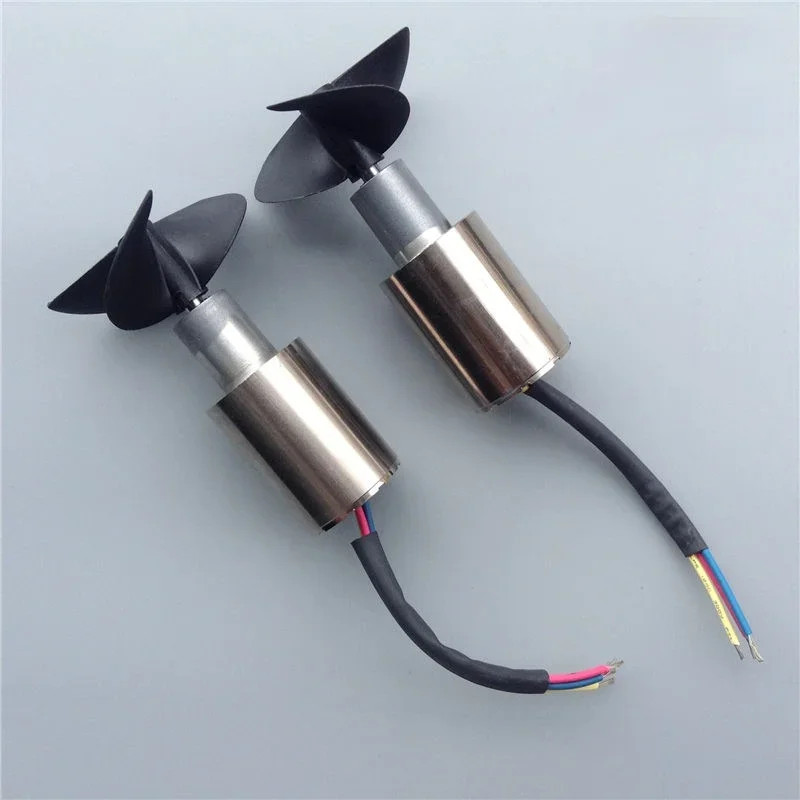 Hoog vermogen en hoge stroom binnenrotor borstelloze motor nest boot propeller onderwater propeller 5 mm as