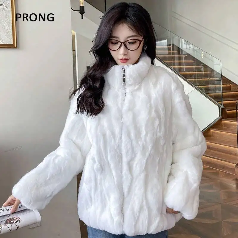 Natural Rabbit Fur Coat Women Winter Real Fur Jacket Luxury Thick Warm Zipper Furry Coats Female Outwears With Black Color