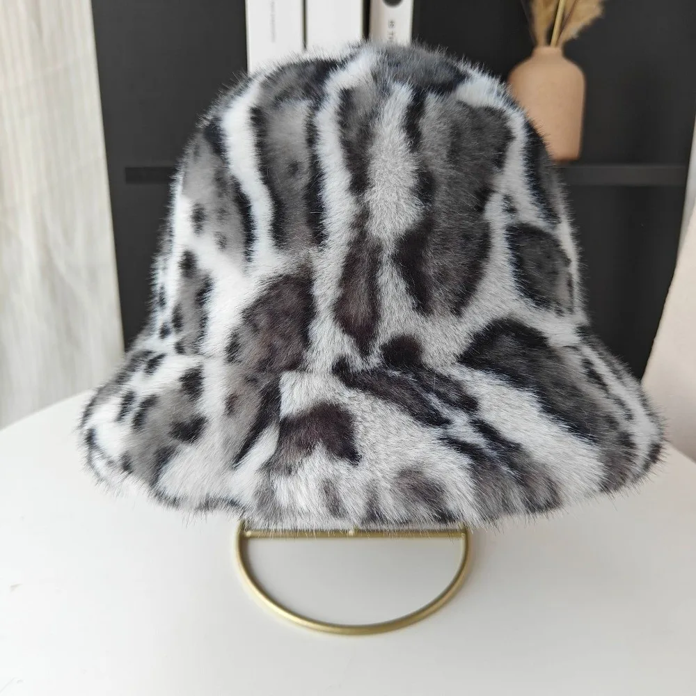 Nouveau chapeau de pêcheur chaud résistant au froid fourrure moelleuse chapeau chaud coupe-vent seau chapeau pour le cyclisme en plein air ski