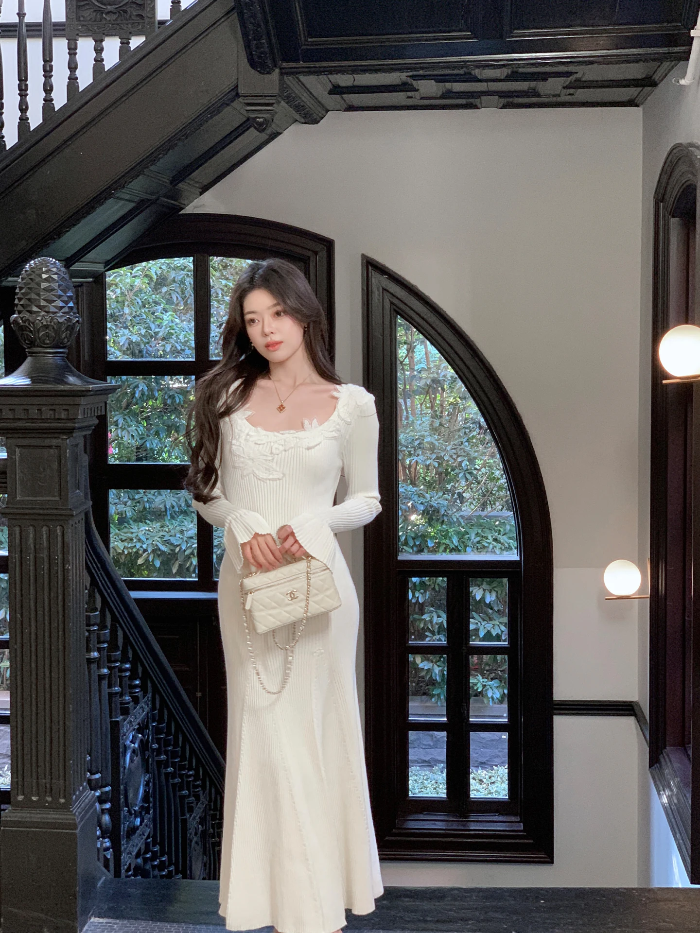 

Новинка ByYou: Весенний белый свитер с кружевным воротником и рукавами-колокол, из кроличьего плюша, вязаный, базовый слой, длинное платье-свитер для женщин, модный дизайн