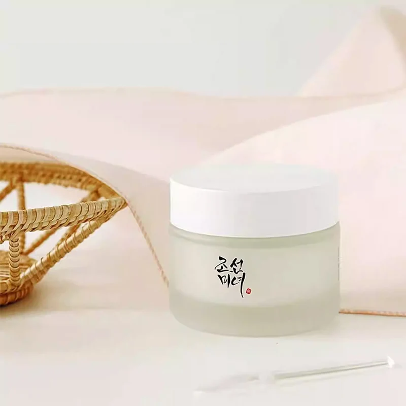 كريم عين جوسون الجمال الكوري يرطب ويبهت الهالات السوداء كريم وجه يقفل بشكل فعال في مغذيات الرطوبة بالبشرة