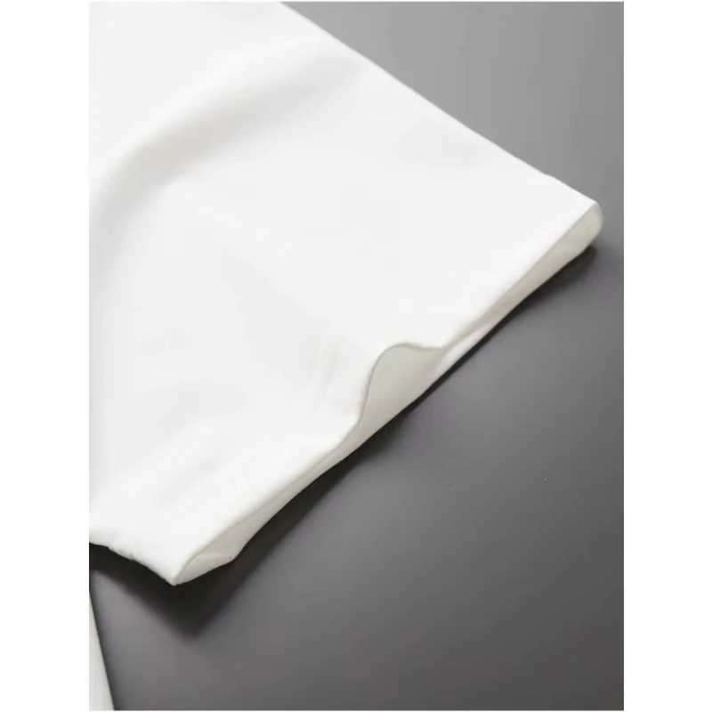 تي شيرت ديزني داك بيبي هاليلوجا للهالوين للرجال، مصمم دونالد داك غوتشي والأبيض - عشاق لعب الأدوار