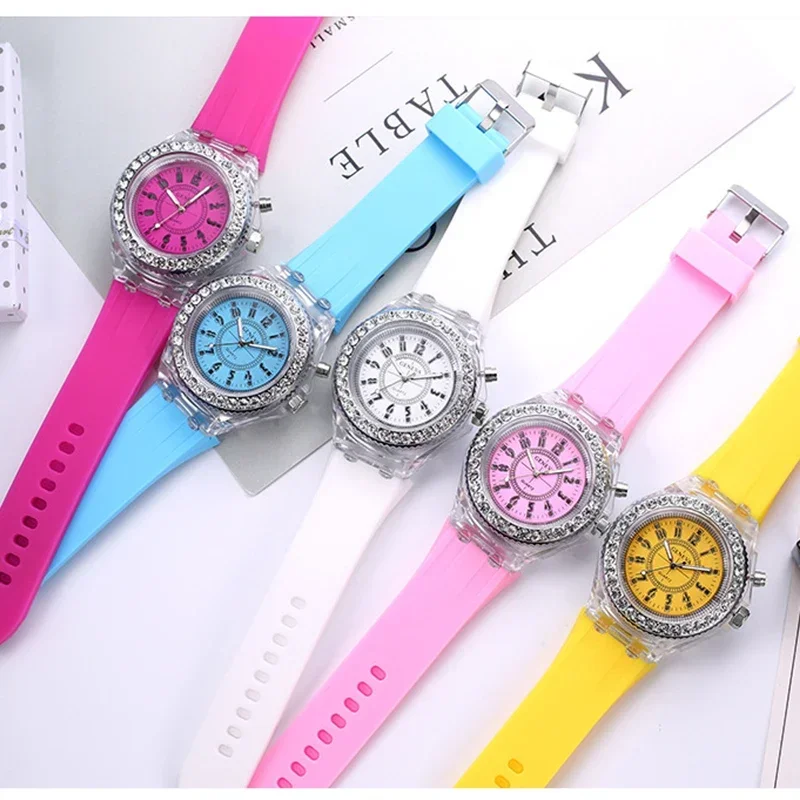 Hot Selling Fashion Promotion Geneva LED Light Men Quartz Watch Ladies Women Silicone Wristwatch Relogio Feminino Relojes