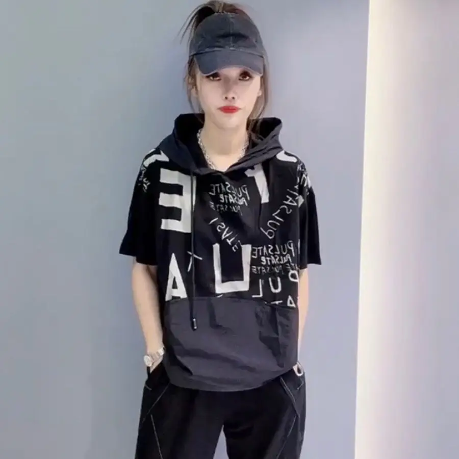 เวอร์ชั่นเกาหลีจดหมายพิมพ์แขนสั้นเสื้อยืดคลุมด้วยผ้าฤดูร้อนใหม่สบายๆหลวมท้องครอบคลุมท็อปส์เสื้อผ้าแฟชั่นสําหรับผู้หญิง