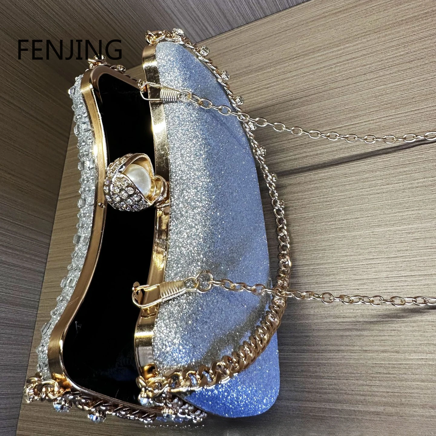 Gold Evening Bags for Women 2024 New Fashion Diamonds Purse Rhinestone Chain Handbags Chain Sling Shoulder Bags Luxury Clutch