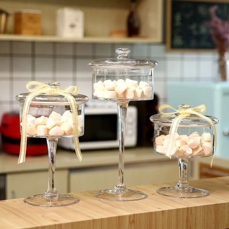 

Glass Candy Box with Lid High Leg Transparent Storage Tank Display Dessert Table Soft Decoration Home Decoration