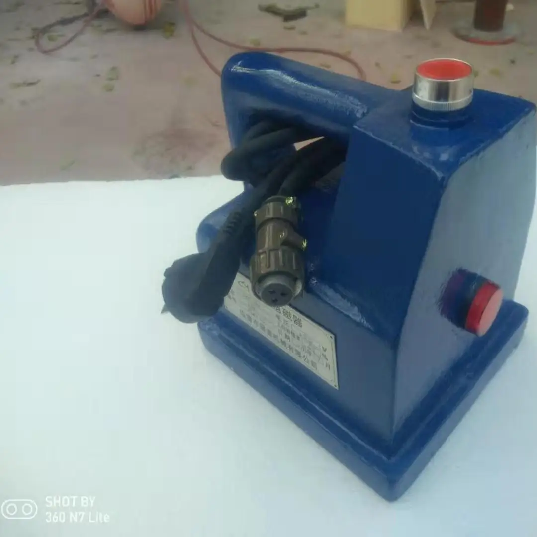 Portable Demagnetizer DM160 Portable Demagnetizer Large Mold