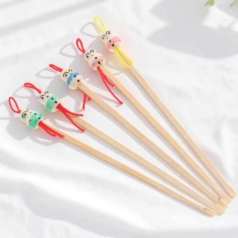 

5Pcs Bamboo Earwax Cleaning Tool Skid Resistant Safe Ear Cleaners Cartoon Head Earpicks for Personal Family Use
