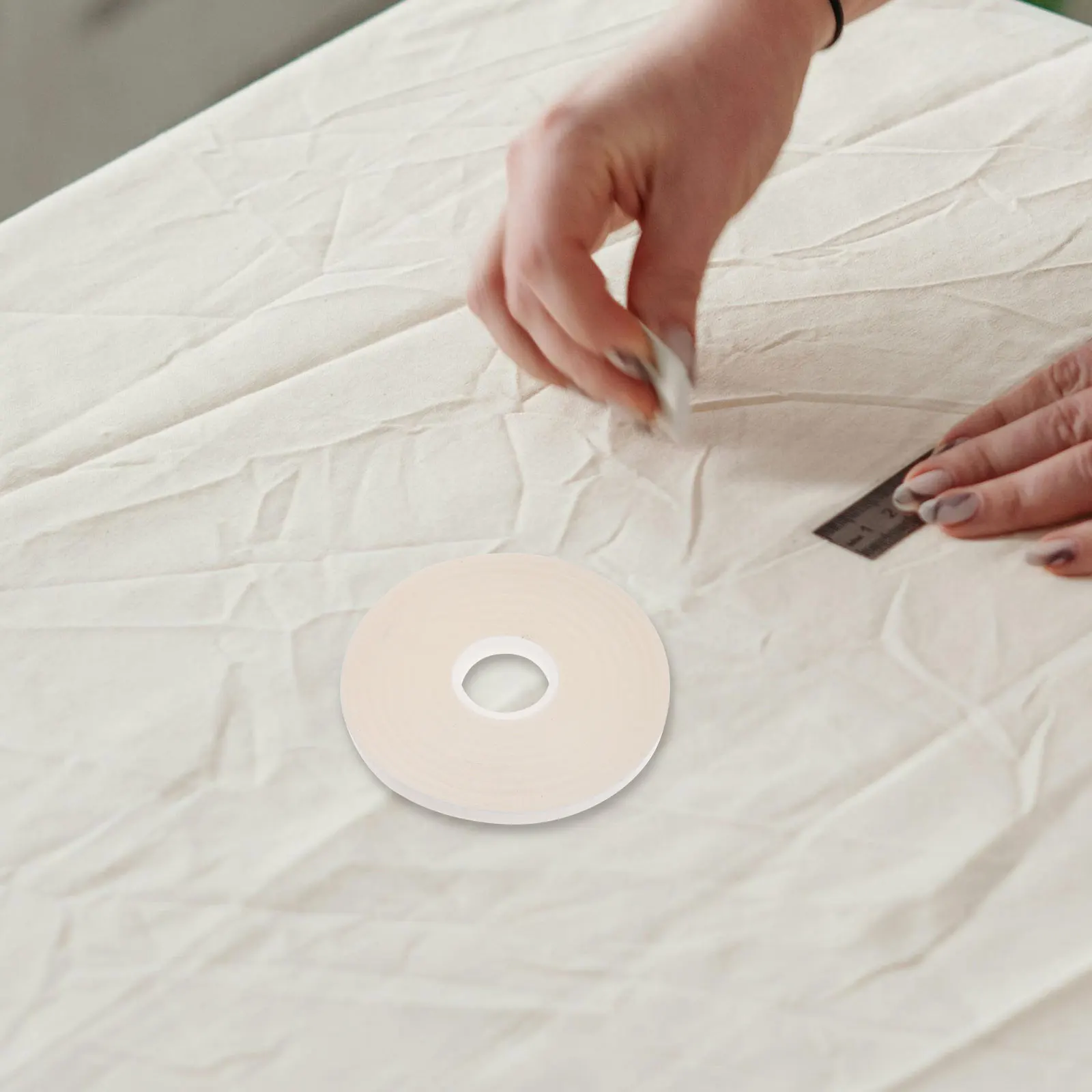

Water Soluble Double Sided Tape 20m Fabric Clothing Wash Sewing Quilters DIY Patchwork Adhesive Coating Materials