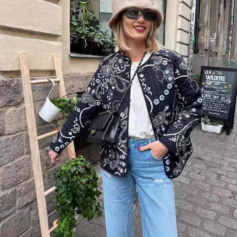 

Women's Large Autumn Cotton Jacket Print Patch O-neck Long Sleeve Fashion Short Jacket with Pocket Retro Style New Product