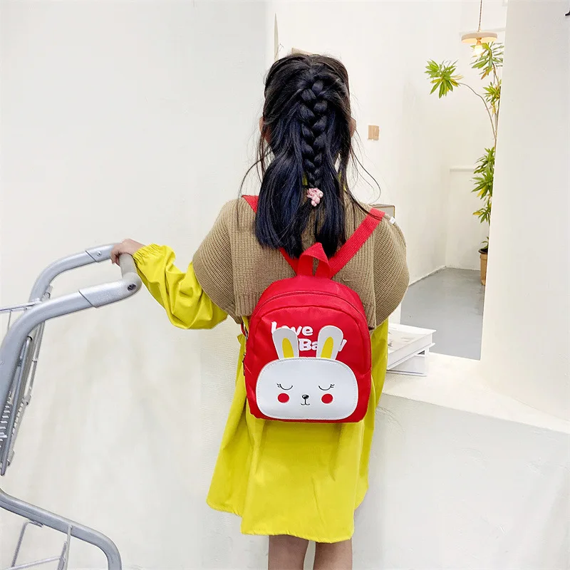 Neue Cartoon Hase Schult asche niedlichen Tier Kinder Rucksack wasserdicht Nylon Material Rucksack lässig leichte Baby tasche