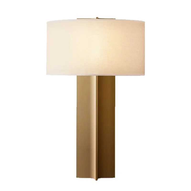 

Light luxury brass table lamp bedside table lamp, modern simple bedroom study warm atmosphere living room floor lamp