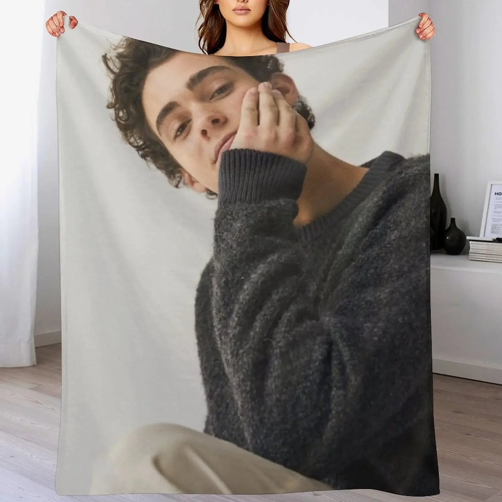 joshua bassett sweet Throw Blanket Warm Plush Fuzzy Blanket for Living Room