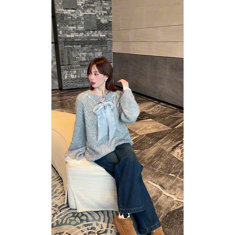 เสื้อสเวตเตอร์คอวีแต่งลูกไม้ผูกปมประดับลูกปัด ไซส์ใหญ่ สำหรับฤดูใบไม้ร่วงและฤดูหนาว เสื้อถักสำหรับผู้หญิง สไตล์ลำลอง เหมาะสำหรับใส่ไปทำงาน