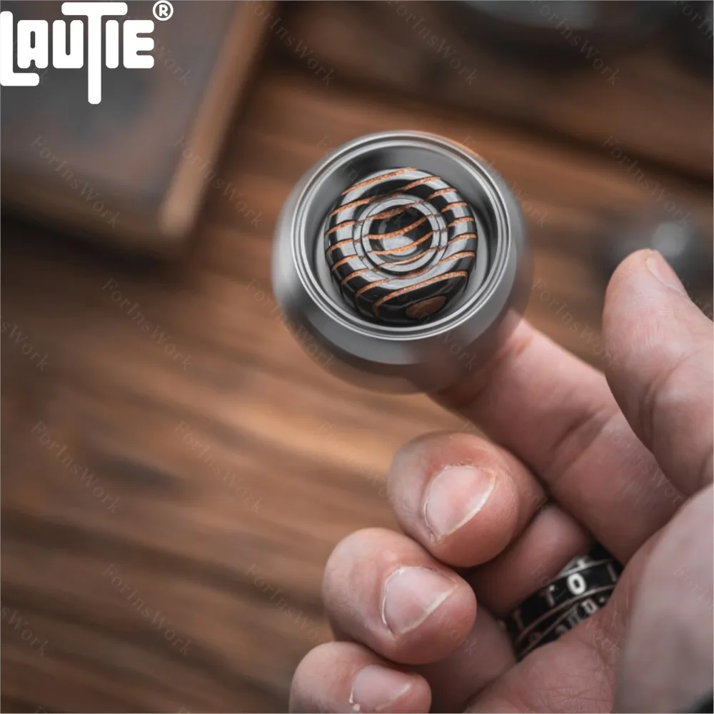 LAUTIE Superconductor NOIZ ATOM Fidget Spinner Stress Relief Toy VIP Collection