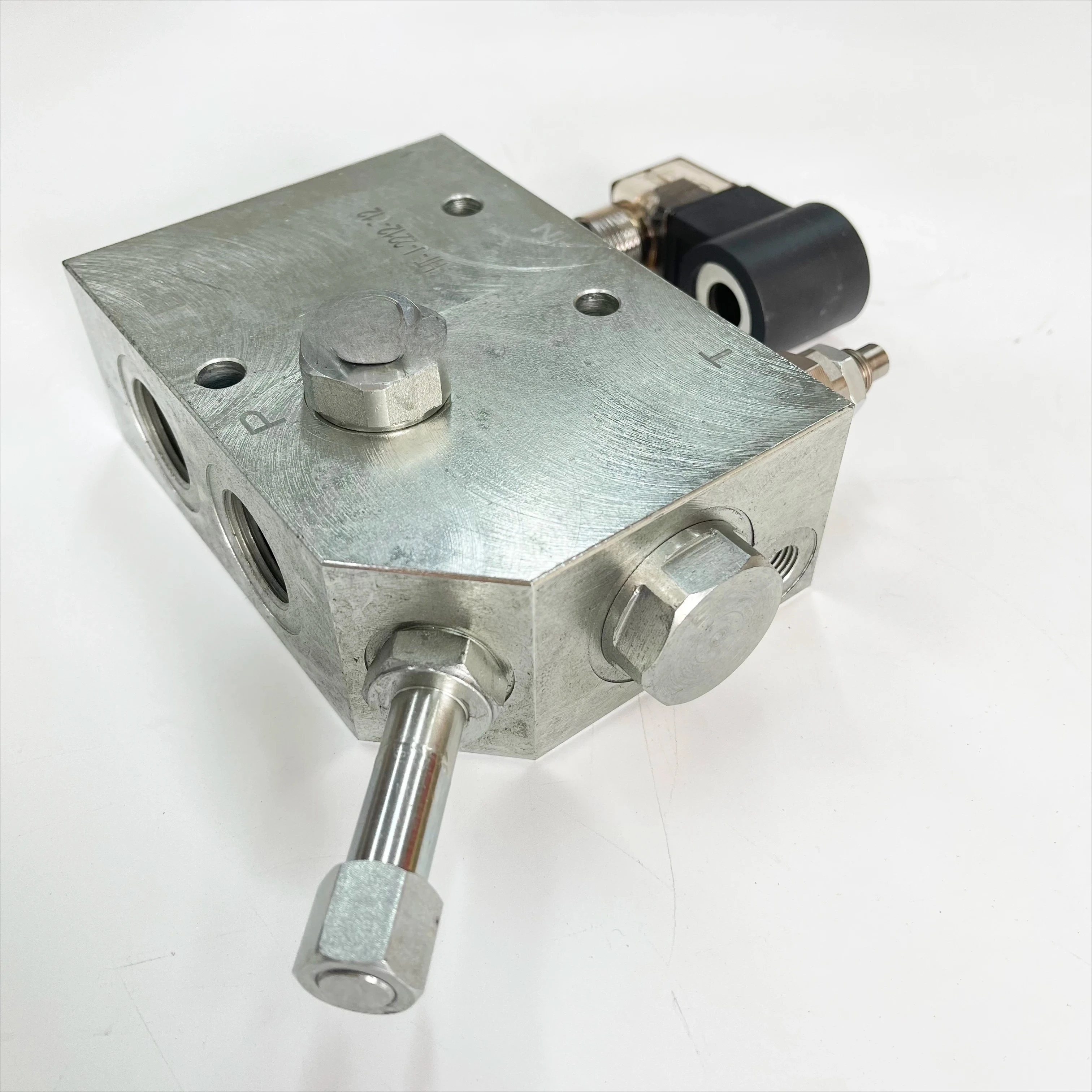 High Pressure 3XC 3DX Flow Divider Valve for Rock Breaker