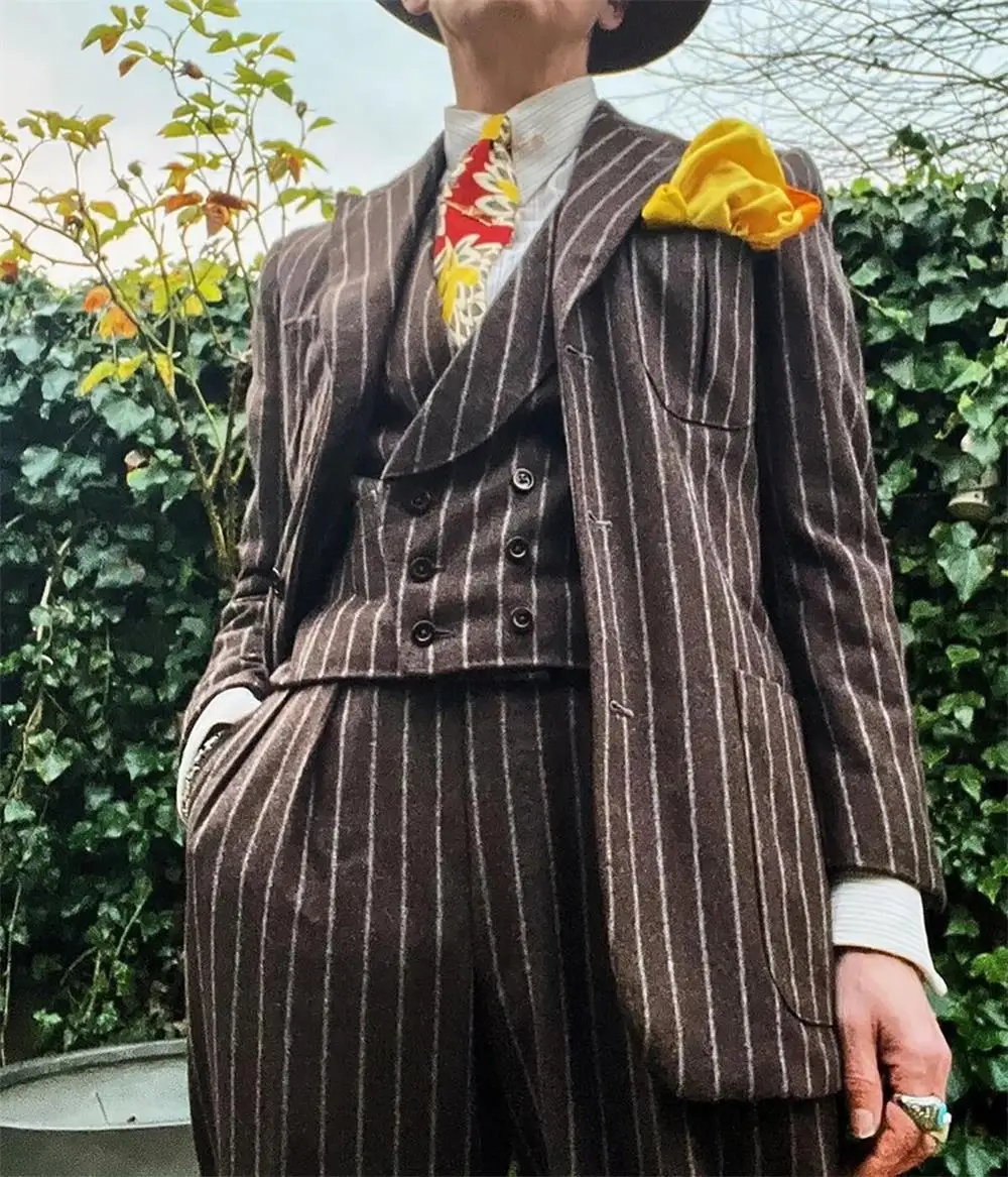 بدلة مخططة سميكة طقم مكون من 3 قطع (سترة بدلة + بنطلون + سترة) طقم بدلة مخططة للرجال من مزيج الصوف طقم بدلة زفاف مخططة للعريس